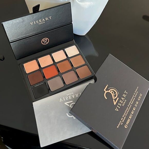 Viseart LIMITED EDITION VisePRO Neutral Mattes 25e Anniversary Eyeshadow Palette - Picture 2 of 12